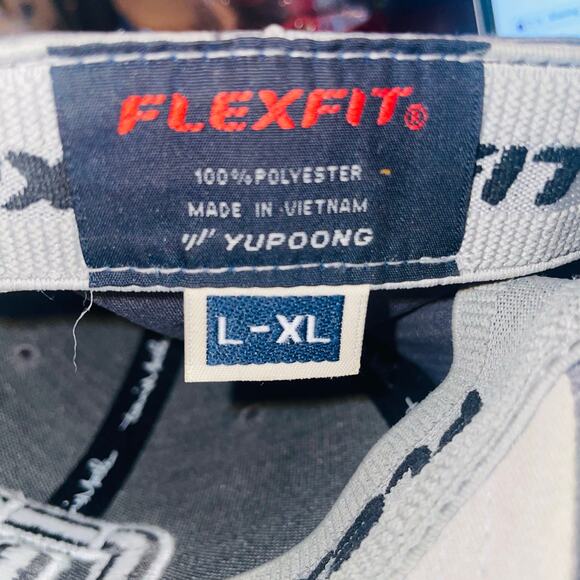 Travis Mathew Mens Flexfit Hat L/XL Gray Stretch Fit Golf Baseball Cap Active - Picture 7 of 12